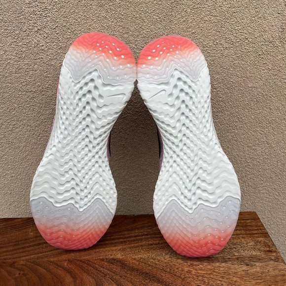 Nike Epic React Flyknit 2 Plum Dust Low Top Running Shoes BQ8927-500 Womens NEW - Picture 6 of 7